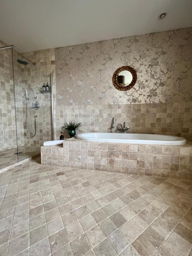 Saint-Quentin-de-Caplong La Girarde B&B 외부 사진