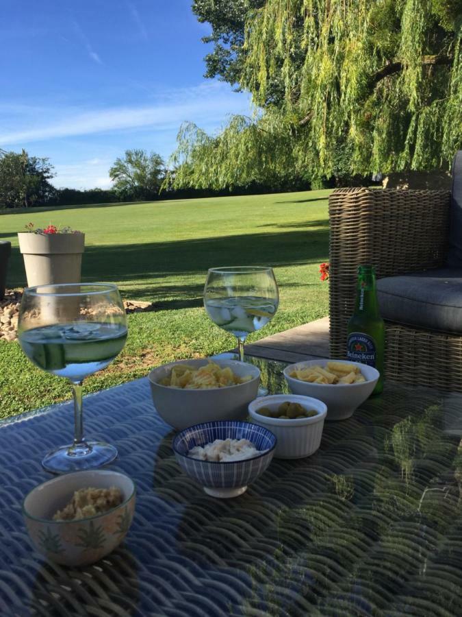 Saint-Quentin-de-Caplong La Girarde B&B 외부 사진